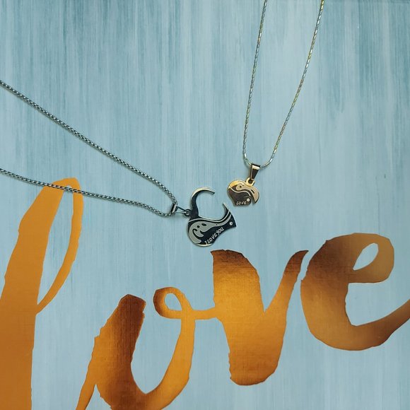 COUPLE'S HEART NECKLACE GOLD PLATED BRAND NEW - Picture 9 of 9